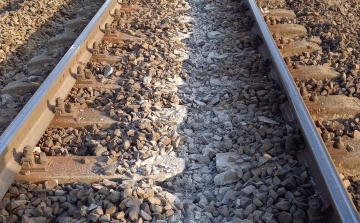 Mávinform: helyreállították a pénteken leszakadt felsővezetéket Kelenföldön