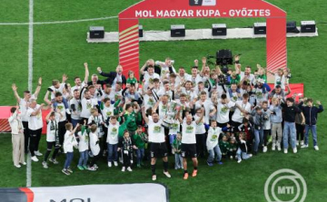 MOL Magyar Kupa - Drámai csatában megvédte címét a Paks