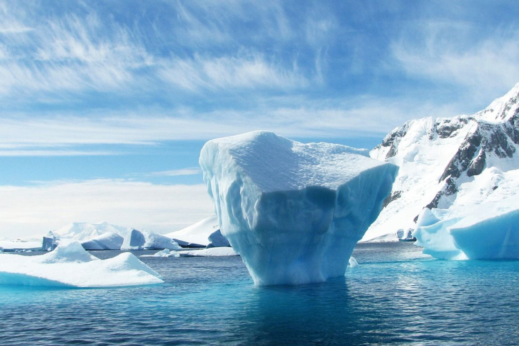Többszörösére gyorsult a jégolvadás Grönlandon és az Antarktiszon
